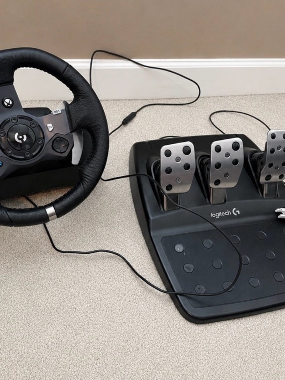 Logitech Black Racing Wheel and Pedal Set with Silver Pedals